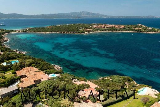 Luxury House for sale in Porto Rotondo, 3 000 000 €, Photo 1