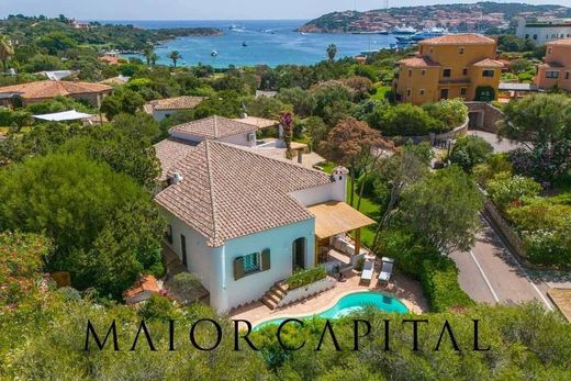 Luxury House for sale in Porto Cervo, 2 870 000 €, Photo 1