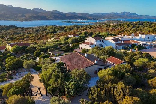 Luxury House for sale in Porto Rotondo, 6 000 000 €, Photo 1