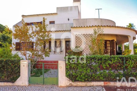 Maison de luxe à vendre à Faro, 675 000 €, Photo 1