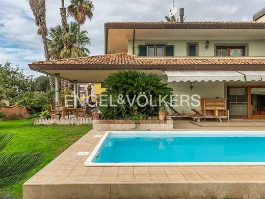 Luxury House for sale in Anzio, 970 000 €, Photo 5