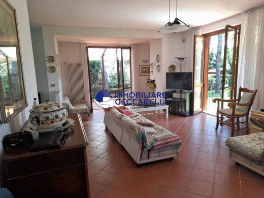 Luxury House for sale in Massa, 1 700 000 €, Photo 7
