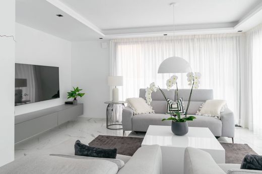 Luxury House for sale in Marbella, 2 195 000 €, Photo 5