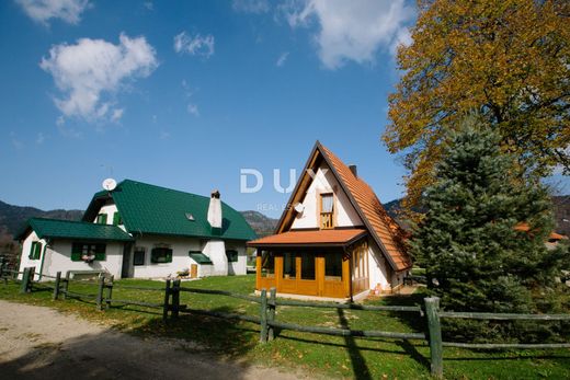 Maison de luxe à vendre à Ogulin, 690 000 €, Photo 6