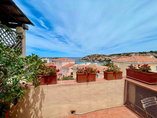 Luxury Apartment for sale in Porto Cervo, 980 000 €, Photo 1