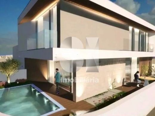 Luxury House for sale in Árvore, 640 000 €, Photo 1