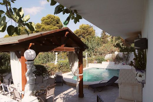 Maison de luxe à vendre à Málaga, 1 370 000 €, Photo 1