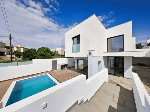 Maison de luxe à vendre à Portimão, 998 000 €, Photo 3