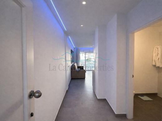 Luxury Apartment for sale in Adeje, 430 000 €, Photo 7