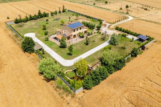 Luxury House for sale in Cascina, 950 000 €, Photo 1