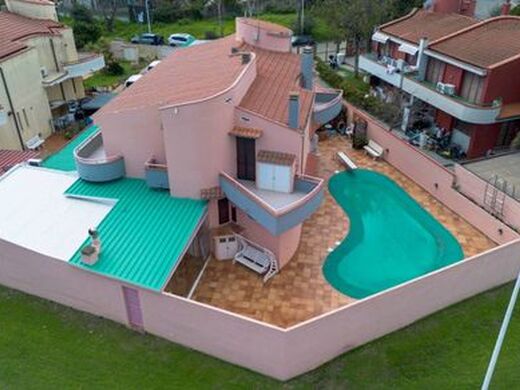 Luxury House for sale in Quartu Sant Elena, 1 150 000 €, Photo 1