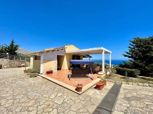 Maison de luxe à vendre à Castellammare Del Golfo, 465 000 €, Photo 2