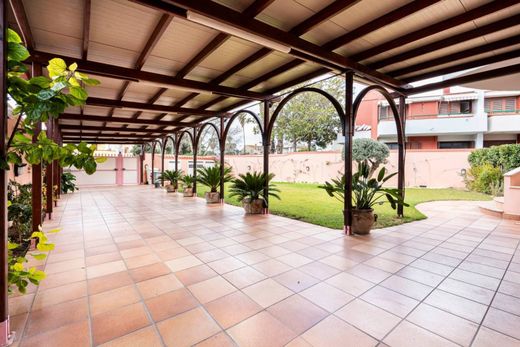 Maison de luxe à vendre à Quartu Sant Elena, 1 150 000 €, Photo 4