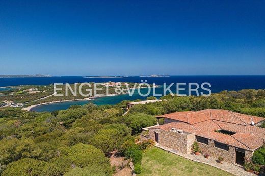 Luxury House for sale in Porto Rotondo, 4 650 000 €, Photo 1