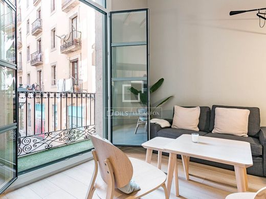 Luxury Apartment for sale in Sant Pere, Santa Caterina I la Ribera, 1 080 000 €, Photo 1