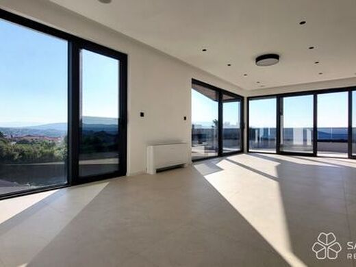 Luxury Apartment for sale in Krk, 950 000 €, Photo 1