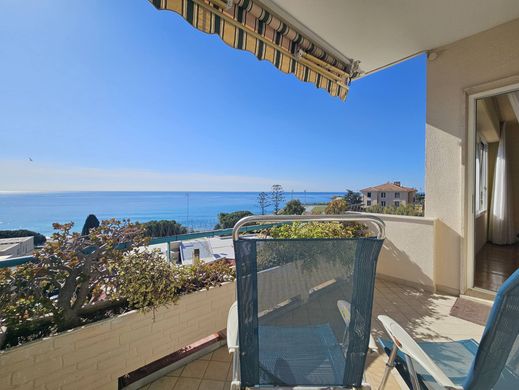 Luxury Apartment for sale in San Remo, 600 000 €, Photo 2