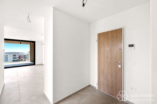 Luxury Apartment for sale in Novigrad, 699 000 €, Photo 3