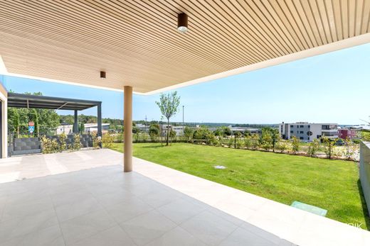 Luxury Apartment for sale in Novigrad, 699 000 €, Photo 5