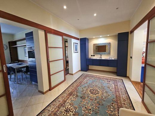 Luxury Apartment for sale in San Remo, 600 000 €, Photo 5