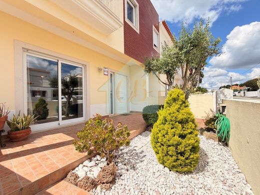 Maison de luxe à vendre à Torres Vedras, 434 000 €, Photo 2
