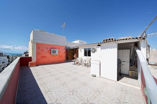 Luxury House for sale in San Bartolomé de Tirajana, 590 000 €, Photo 4