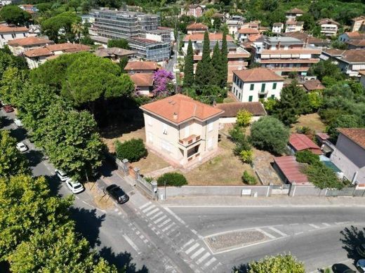Luxury House for sale in Massa, 900 000 €, Photo 5