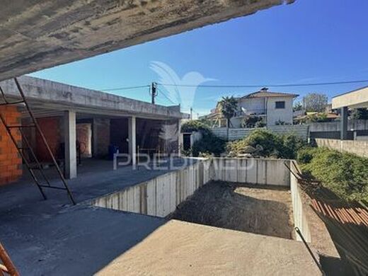 Maison de luxe à vendre à Guimarães, 400 000 €, Photo 5