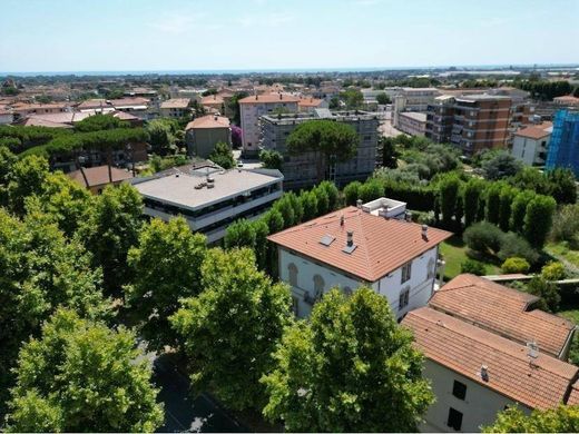 Luxury House for sale in Massa, 900 000 €, Photo 6