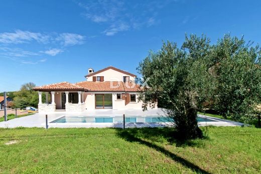 Luxury House for sale in Vrsar, 1 250 000 €, Photo 1