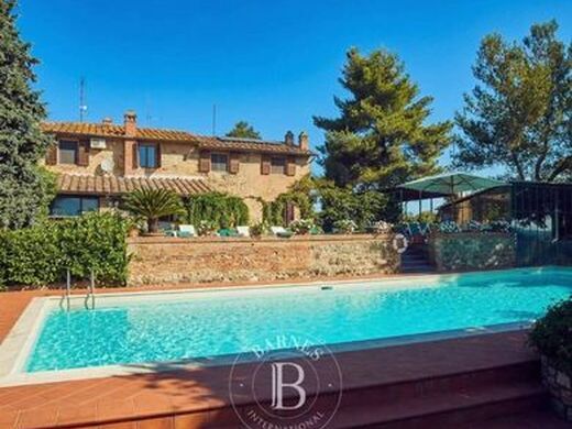 Luxury House for sale in Siena, 5 000 000 €, Photo 1