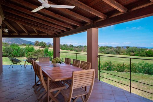 Luxury House for sale in Pula, 860 000 €, Photo 2