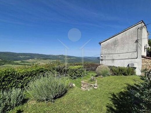 Maison de luxe à vendre à Motovun, 450 000 €, Photo 3