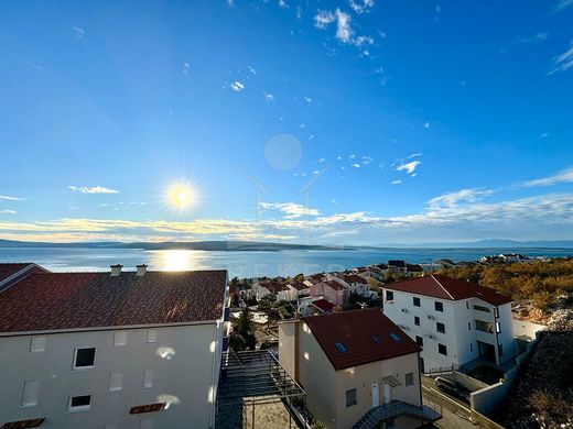 Appartement de luxe à vendre à Crikvenica, 384 895 €, Photo 3