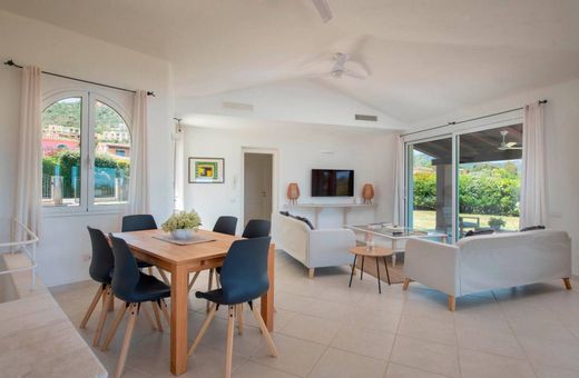Luxury House for sale in Pula, 860 000 €, Photo 4