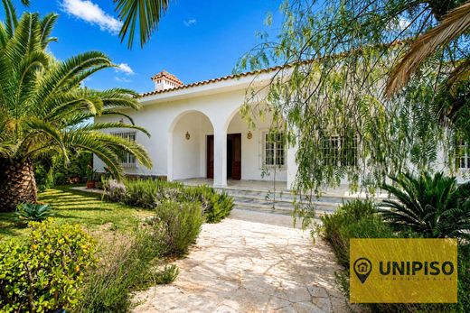 Maison de luxe à vendre à Carmona, 429 000 €, Photo 2