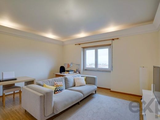 Maison de luxe à vendre à Loures, 1 980 000 €, Photo 3