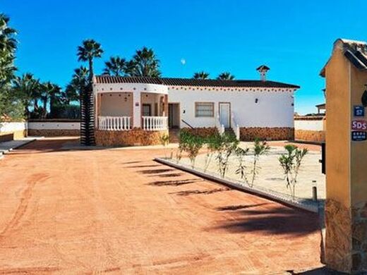 Maison de luxe à vendre à Catral, 485 000 €, Photo 4
