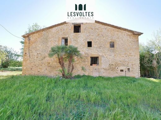 Luxury House for sale in La Bisbal d'Empordà, 624 000 €, Photo 2