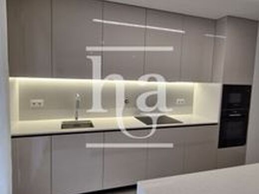 Luxury Apartment for sale in Maia, 460 000 €, Photo 4
