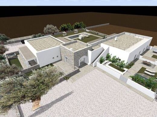 Luxury House for sale in Ostuni, 640 000 €, Photo 1