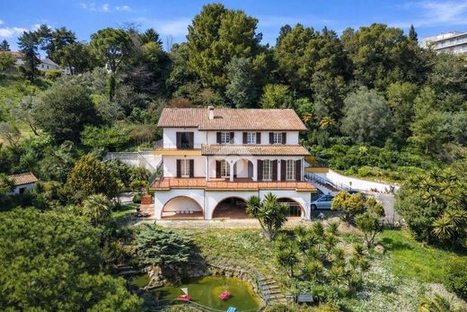 Luxury House for sale in Giulianova, 740 000 €, Photo 1