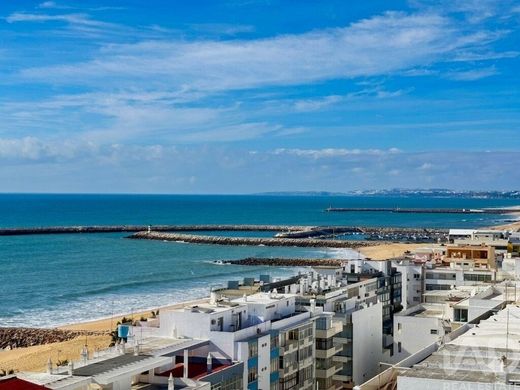 Luxury Apartment for sale in Quarteira, 450 000 €, Photo 1