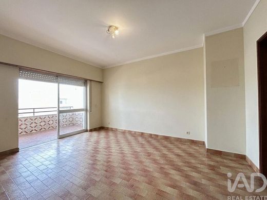 Luxury Apartment for sale in Quarteira, 450 000 €, Photo 4