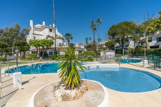 Luxury Apartment for sale in Elviria, 1 495 000 €, Photo 1