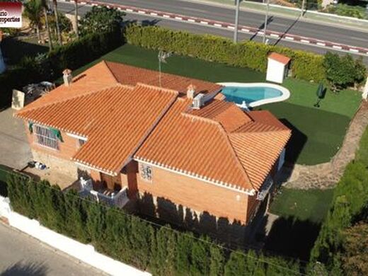 Maison de luxe à vendre à La Nucia, 630 000 €, Photo 1