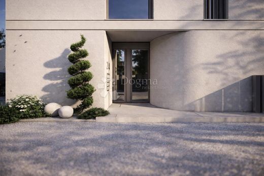 Luxury Apartment for sale in Novigrad, 439 000 €, Photo 4