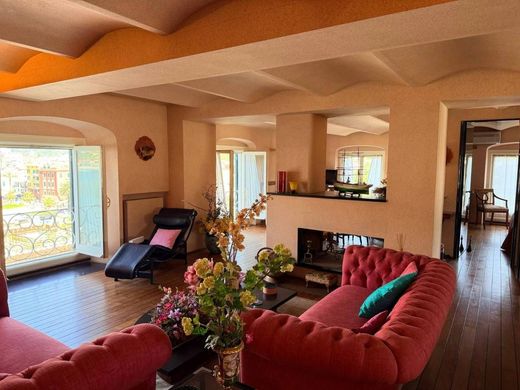 Luxury Apartment for sale in Sestri Levante, 1 500 000 €, Photo 2