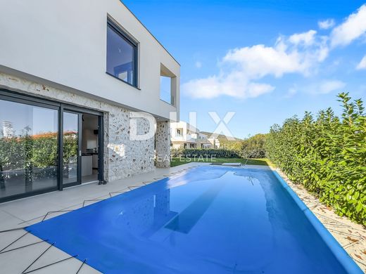 Maison de luxe à vendre à Labin, 799 000 €, Photo 6