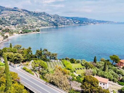 Appartement de luxe à vendre à Ventimiglia, 520 000 €, Photo 4